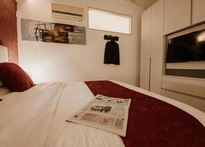 Pacuvius 4* Brindisi